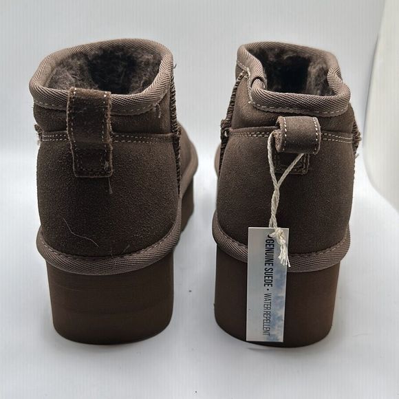 CUSHIONAIRE Women's Genuine Suede pull on platform boot +Memory Foam 6 TAUPE - Picture 4 of 7